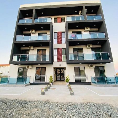 Năvodari Beach Apartment By Mamaia Nord מראה חיצוני תמונה