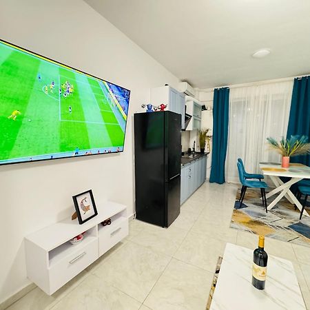 Năvodari Beach Apartment By Mamaia Nord מראה חיצוני תמונה
